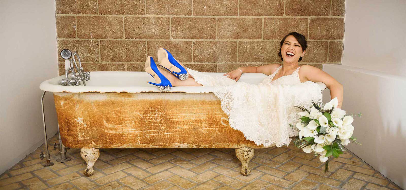 Love Story Photography Bride Bathtub