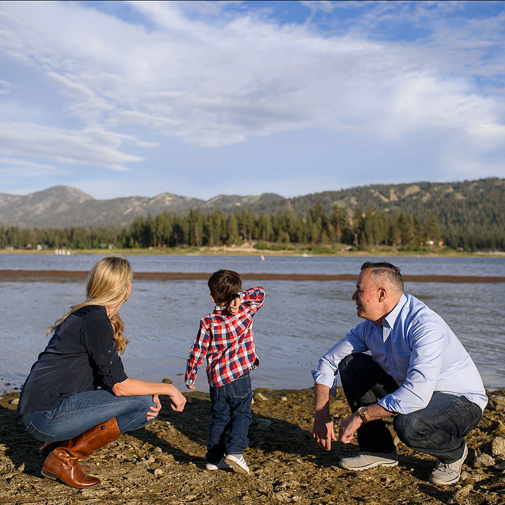 Love-Story-Photography-Family-portrait-kids-big-bear-mountains-lake