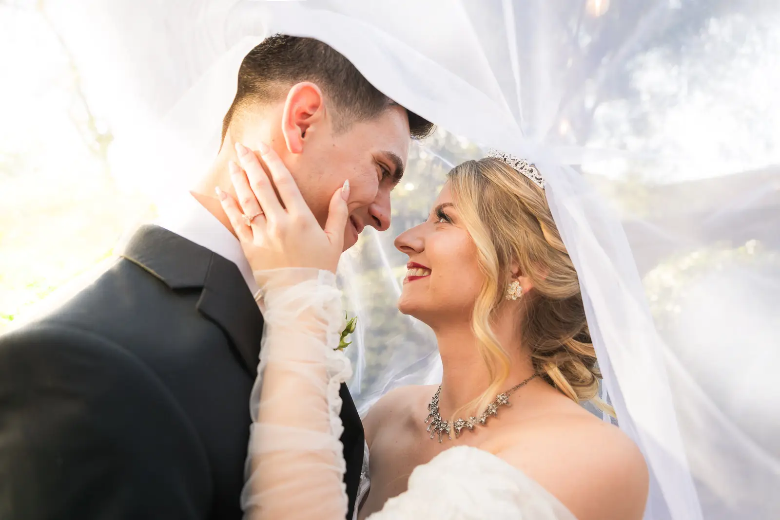 Love-Story-Photography-Under-Veil-20251206-r1