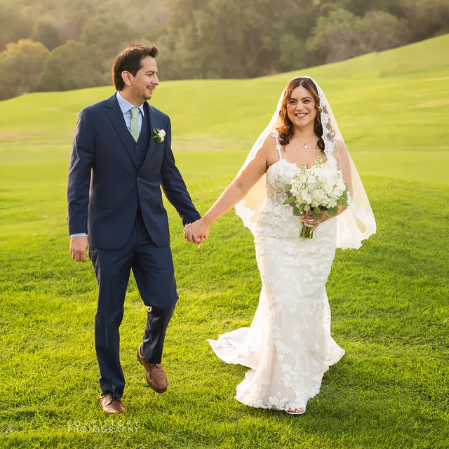Love-Story-Photography-Couple-Grass-20251025-1000x wedding couple walking in grass